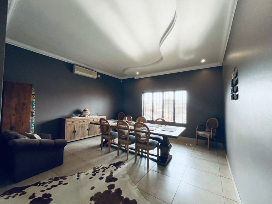 3 Bedroom Property for Sale in Safari Gardens North West